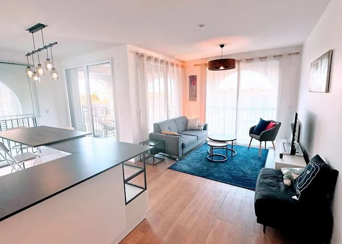 Le Quai Douillet Apartamento *